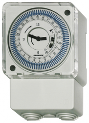 kapcsolo-ora-mechanikus-16a-falra-szerelheto-mil72-qrtuzh-store