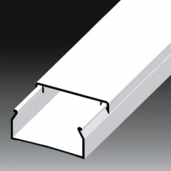 muanyag-csatorna-32x15-feher-2-88m-kopos