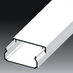 muanyag-csatorna-40x20-feher-2-24m-kopos