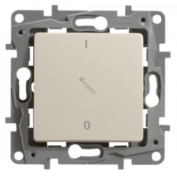 niloe-102-ketpolusu-kapcsolo-feher-664517