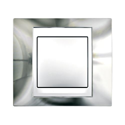 unica-plus-egyes-keret-feher-betettel-fenyes-krom-fem