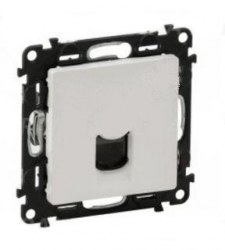 valena-life-1xrj45-internet-aljzat-ftp-cat5e-feher