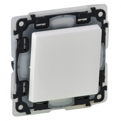 valena-life-n106-valto-alternativ-nyomokapcsolo-ip44-feher